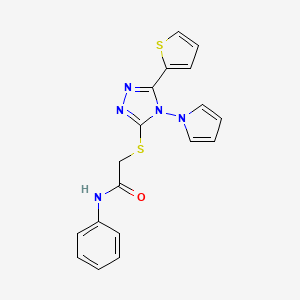 molecular formula C18H15N5OS2 B2396258 N-phenyl-2-{[4-(1H-pyrrol-1-yl)-5-(thiophen-2-yl)-4H-1,2,4-triazol-3-yl]sulfanyl}acetamide CAS No. 886929-24-4