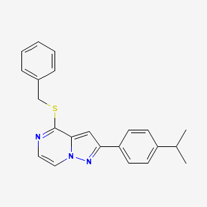 molecular formula C22H21N3S B2396321 4-(Benzylthio)-2-(4-isopropylphenyl)pyrazolo[1,5-a]pyrazine CAS No. 1207047-71-9