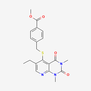 molecular formula C20H21N3O4S B2396585 Methyl 4-(((6-ethyl-1,3-dimethyl-2,4-dioxo-1,2,3,4-tetrahydropyrido[2,3-d]pyrimidin-5-yl)thio)methyl)benzoate CAS No. 899940-59-1