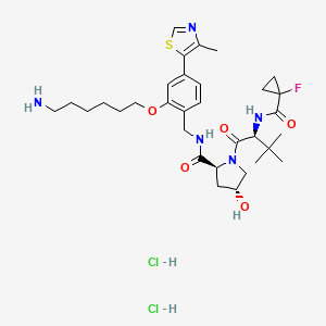 molecular formula C32H48Cl2FN5O5S B2396806 (2S,4R)-N-[[2-(6-Aminohexoxy)-4-(4-methyl-1,3-thiazol-5-yl)phenyl]methyl]-1-[(2S)-2-[(1-fluorocyclopropanecarbonyl)amino]-3,3-dimethylbutanoyl]-4-hydroxypyrrolidine-2-carboxamid;dihydrochlorid CAS No. 2564467-16-7