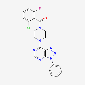 (2-chloro-6-fluorophenyl)(4-(3-phenyl-3H-[1,2,3]triazolo[4,5-d]pyrimidin-7-yl)piperazin-1-yl)methanone