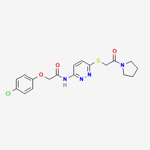 molecular formula C18H19ClN4O3S B2397591 2-(4-氯苯氧基)-N-(6-((2-氧代-2-(吡咯烷-1-基)乙基)硫代)嘧啶-3-基)乙酰胺 CAS No. 1021225-80-8