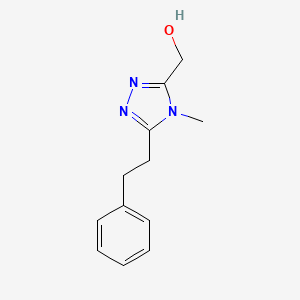 [4-methyl-5-(2-phenylethyl)-4H-1,2,4-triazol-3-yl]methanol