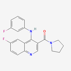 (6-Fluoro-4-((3-fluorophenyl)amino)quinolin-3-yl)(pyrrolidin-1-yl)methanone