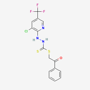 molecular formula C15H11ClF3N3OS2 B2398055 2-Oxo-2-phenylethyl 2-[3-chloro-5-(trifluoromethyl)-2-pyridinyl]-1-hydrazinecarbodithioate CAS No. 321430-58-4