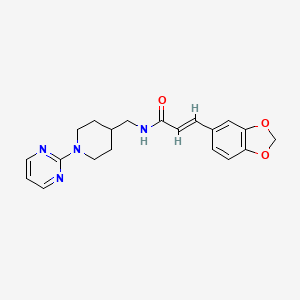 molecular formula C20H22N4O3 B2398103 (E)-3-(benzo[d][1,3]dioxol-5-yl)-N-((1-(pyrimidin-2-yl)piperidin-4-yl)methyl)acrylamide CAS No. 1235682-97-9