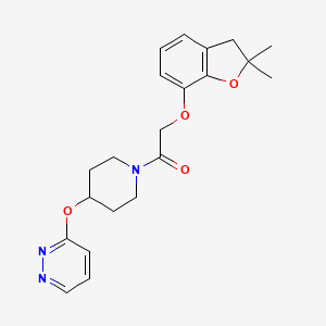 molecular formula C21H25N3O4 B2398399 2-((2,2-Dimethyl-2,3-dihydrobenzofuran-7-yl)oxy)-1-(4-(pyridazin-3-yloxy)piperidin-1-yl)ethanone CAS No. 1797595-96-0