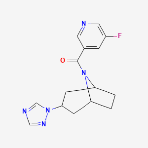 molecular formula C15H16FN5O B2399349 ((1R,5S)-3-(1H-1,2,4-triazol-1-yl)-8-azabicyclo[3.2.1]octan-8-yl)(5-fluoropyridin-3-yl)methanone CAS No. 2175978-83-1