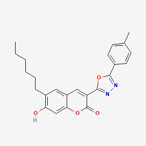 molecular formula C24H24N2O4 B2399501 6-Hexyl-7-hydroxy-3-(5-p-tolyl-[1,3,4]oxadiazol-2-yl)-chromen-2-one CAS No. 263563-30-0