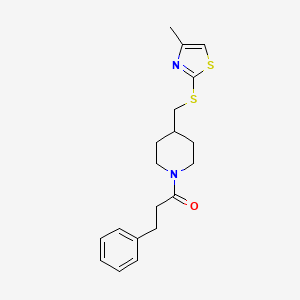 molecular formula C19H24N2OS2 B2399755 1-(4-(((4-Methylthiazol-2-yl)thio)methyl)piperidin-1-yl)-3-phenylpropan-1-one CAS No. 1421482-76-9