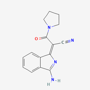 molecular formula C15H14N4O B2399795 (2E)-2-(3-氨基异吲哚-1-亚甲基)-3-氧代-3-吡咯烷-1-基丙腈 CAS No. 790270-79-0