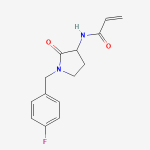molecular formula C14H15FN2O2 B2399903 N-[1-[(4-Fluorophenyl)methyl]-2-oxopyrrolidin-3-yl]prop-2-enamide CAS No. 2411198-71-3