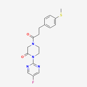 molecular formula C18H19FN4O2S B2400414 1-(5-氟嘧啶-2-基)-4-(3-(4-(甲硫基)苯基)丙酰)哌嗪-2-酮 CAS No. 2309187-95-7