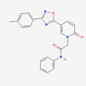 molecular formula C22H18N4O3 B2400855 2-(2-oxo-5-(3-(p-tolyl)-1,2,4-oxadiazol-5-yl)pyridin-1(2H)-yl)-N-phenylacetamide CAS No. 1251639-52-7