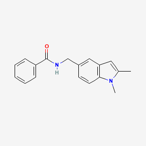 molecular formula C18H18N2O B2400921 N-[(1,2-二甲基吲哚-5-基)甲基]苯甲酰胺 CAS No. 852137-12-3