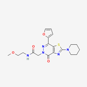 2-(7-(furan-2-yl)-4-oxo-2-(piperidin-1-yl)thiazolo[4,5-d]pyridazin-5(4H)-yl)-N-(2-methoxyethyl)acetamide