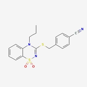 molecular formula C18H17N3O2S2 B2402188 4-(((1,1-dioxido-4-propyl-4H-benzo[e][1,2,4]thiadiazin-3-yl)thio)methyl)benzonitrile CAS No. 932992-64-8