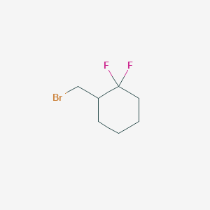 molecular formula C7H11BrF2 B2402404 2-(溴甲基)-1,1-二氟环己烷 CAS No. 1871326-97-4