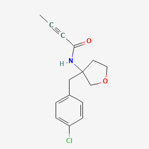 molecular formula C15H16ClNO2 B2402758 N-[3-[(4-Chlorophenyl)methyl]oxolan-3-yl]but-2-ynamide CAS No. 2411283-36-6