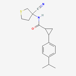 molecular formula C18H22N2OS B2403300 N-(3-氰代硫代环丙烷-3-基)-2-(4-丙-2-基苯基)环丙烷-1-甲酰胺 CAS No. 1385326-22-6