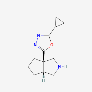 molecular formula C12H17N3O B2403335 Rel-2-cyclopropyl-5-((3aR,6aR)-hexahydrocyclopenta[c]pyrrol-3a(1H)-yl)-1,3,4-oxadiazole CAS No. 2137648-04-3