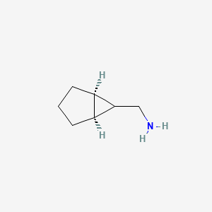 molecular formula C7H13N B2403364 [(1R,5S)-6-双环[3.1.0]己基]甲胺 CAS No. 6226-51-3