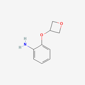 molecular formula C9H11NO2 B2403725 2-(氧杂环丁-3-yloxy)苯胺 CAS No. 1349717-13-0
