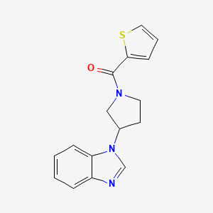 molecular formula C16H15N3OS B2404081 (3-(1H-benzo[d]imidazol-1-yl)pyrrolidin-1-yl)(thiophen-2-yl)methanone CAS No. 2034513-76-1