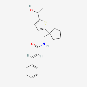 B2404477 N-((1-(5-(1-hydroxyethyl)thiophen-2-yl)cyclopentyl)methyl)cinnamamide CAS No. 2035004-14-7