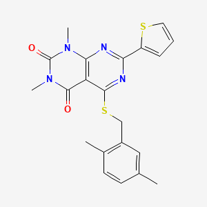molecular formula C21H20N4O2S2 B2404694 5-((2,5-dimethylbenzyl)thio)-1,3-dimethyl-7-(thiophen-2-yl)pyrimido[4,5-d]pyrimidine-2,4(1H,3H)-dione CAS No. 847192-17-0