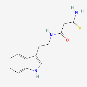 molecular formula C13H15N3OS B2404992 3-氨基-N-[2-(1H-吲哚-3-基)乙基]-3-硫代丙酰胺 CAS No. 885372-13-4