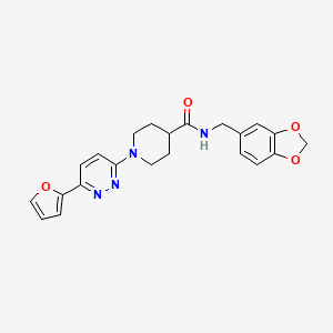 molecular formula C22H22N4O4 B2405109 N-(苯并[d][1,3]二氧杂环-5-基甲基)-1-(6-(呋喃-2-基)嘧啶嗪-3-基)哌啶-4-甲酰胺 CAS No. 1203073-53-3