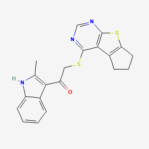molecular formula C20H17N3OS2 B2405628 1-(2-甲基-1H-吲哚-3-基)-2-{7-硫杂-9,11-二氮杂三环[6.4.0.0^{2,6}]十二-1(8),2(6),9,11-四烯-12-基硫代}乙烷-1-酮 CAS No. 500113-63-3