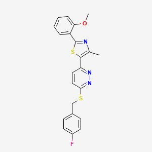 molecular formula C22H18FN3OS2 B2405647 5-(6-((4-Fluorobenzyl)thio)pyridazin-3-yl)-2-(2-methoxyphenyl)-4-methylthiazole CAS No. 954661-87-1