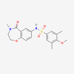 molecular formula C19H22N2O5S B2405742 4-甲氧基-3,5-二甲基-N-(4-甲基-5-氧代-2,3,4,5-四氢苯并[f][1,4]恶杂环-7-基)苯磺酰胺 CAS No. 922007-20-3