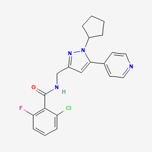 molecular formula C21H20ClFN4O B2406186 2-氯-N-((1-环戊基-5-(吡啶-4-基)-1H-吡唑-3-基)甲基)-6-氟苯甲酰胺 CAS No. 1421476-04-1