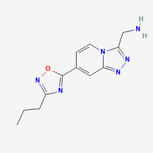 molecular formula C12H14N6O B2406385 {[7-(3-Propyl-1,2,4-oxadiazol-5-yl)[1,2,4]triazolo[4,3-a]pyridin-3-yl]methyl}amine CAS No. 2108830-23-3
