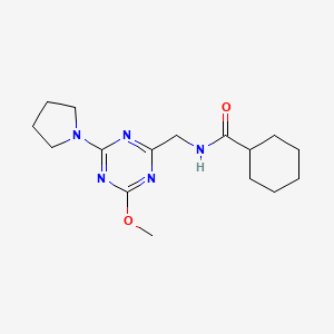 N-((4-methoxy-6-(pyrrolidin-1-yl)-1,3,5-triazin-2-yl)methyl)cyclohexanecarboxamide