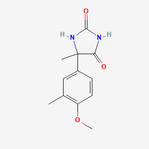 molecular formula C12H14N2O3 B2406881 5-(4-甲氧基-3-甲基苯基)-5-甲基咪唑烷-2,4-二酮 CAS No. 1225603-37-1