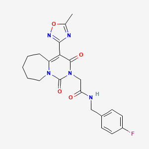 molecular formula C21H22FN5O4 B2407792 N-(4-fluorobenzyl)-2-[4-(5-methyl-1,2,4-oxadiazol-3-yl)-1,3-dioxo-3,5,6,7,8,9-hexahydropyrimido[1,6-a]azepin-2(1H)-yl]acetamide CAS No. 1775554-63-6