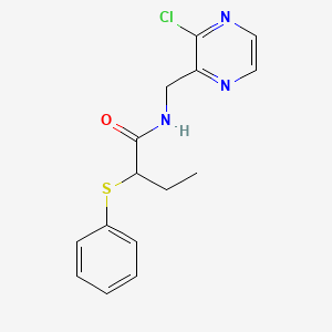 molecular formula C15H16ClN3OS B2408358 N-[(3-Chloropyrazin-2-yl)methyl]-2-phenylsulfanylbutanamide CAS No. 2189565-85-1