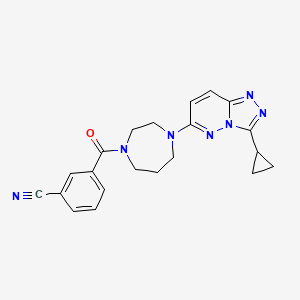 molecular formula C21H21N7O B2408702 3-[4-(3-环丙基-[1,2,4]三唑并[4,3-b]哒嗪-6-基)-1,4-二氮杂环戊烷-1-羰基]苯甲腈 CAS No. 2379996-00-4