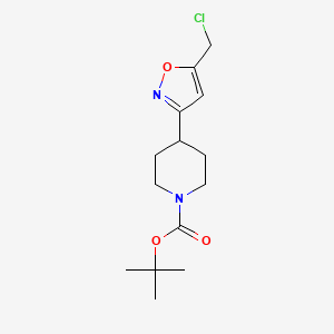 molecular formula C14H21ClN2O3 B2409376 Tert-butyl 4-[5-(chloromethyl)-1,2-oxazol-3-yl]piperidine-1-carboxylate CAS No. 2091871-85-9