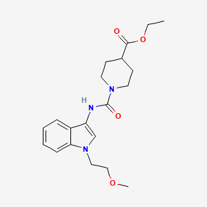 molecular formula C20H27N3O4 B2409439 1-((1-(2-甲氧基乙基)-1H-吲哚-3-基)氨基甲酰基)哌啶-4-羧酸乙酯 CAS No. 922991-57-9