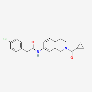 molecular formula C21H21ClN2O2 B2410220 2-(4-chlorophenyl)-N-[2-(cyclopropanecarbonyl)-3,4-dihydro-1H-isoquinolin-7-yl]acetamide CAS No. 955643-43-3