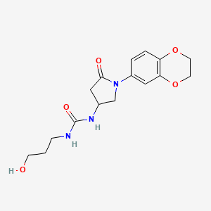 molecular formula C16H21N3O5 B2410516 1-(1-(2,3-Dihydrobenzo[b][1,4]dioxin-6-yl)-5-oxopyrrolidin-3-yl)-3-(3-hydroxypropyl)urea CAS No. 894036-90-9