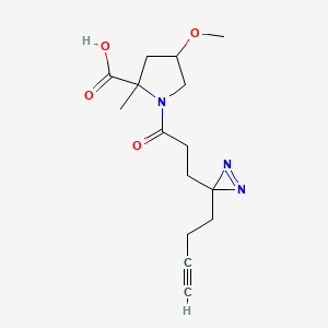 molecular formula C15H21N3O4 B2410664 1-[3-(3-But-3-ynyldiazirin-3-yl)propanoyl]-4-methoxy-2-methylpyrrolidine-2-carboxylic acid CAS No. 2220188-21-4