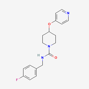 molecular formula C18H20FN3O2 B2410782 N-(4-氟苄基)-4-(吡啶-4-氧基)哌啶-1-甲酰胺 CAS No. 2034430-01-6