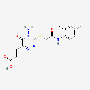 molecular formula C17H21N5O4S B2410801 3-(4-Amino-3-((2-(mesitylamino)-2-oxoethyl)thio)-5-oxo-4,5-dihydro-1,2,4-triazin-6-yl)propanoic acid CAS No. 896170-63-1