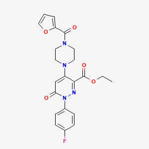 molecular formula C22H21FN4O5 B2411032 1-(4-氟苯基)-4-(4-(呋喃-2-羰基)哌嗪-1-基)-6-氧代-1,6-二氢吡啶嗪-3-羧酸乙酯 CAS No. 922016-58-8